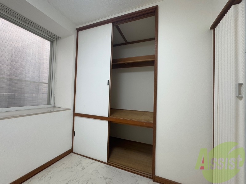 収納　こちらは収納です。物をしまう事ができますね！