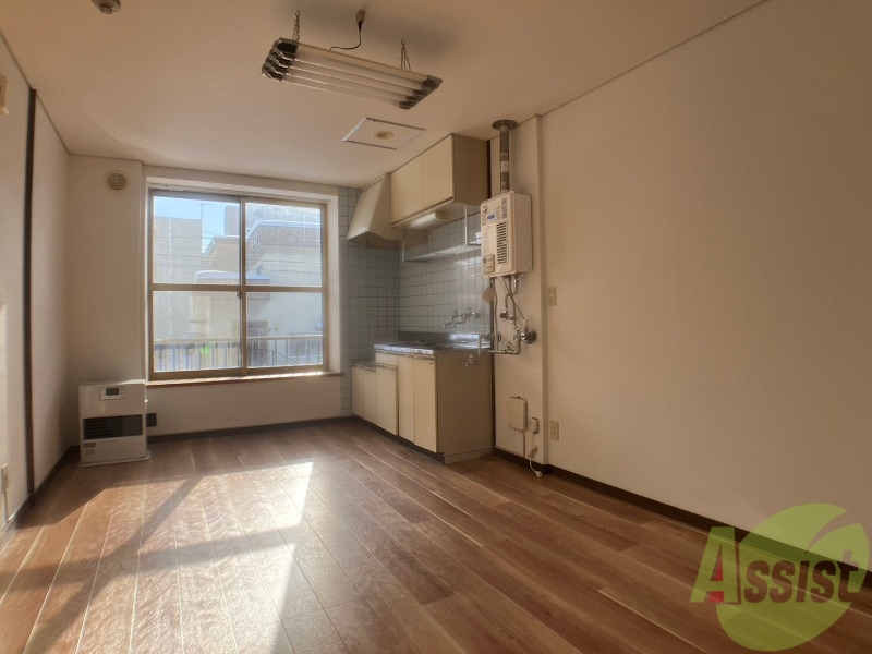 居室・リビング　広くてキレイなお部屋が広がっていて、充実した生活が送れそう。