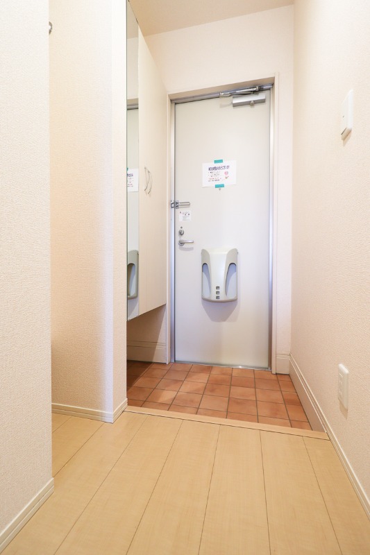 玄関　図面と現状に相違がある場合には現状を優先