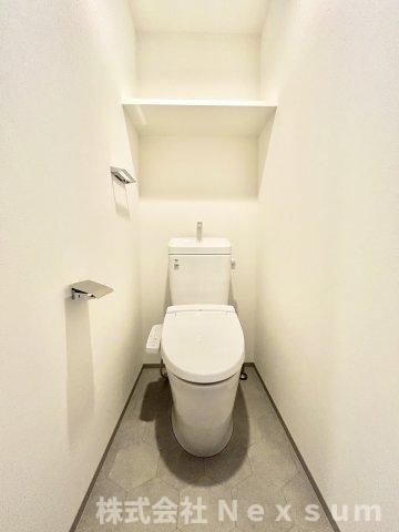 トイレ　落ち着いたトイレです