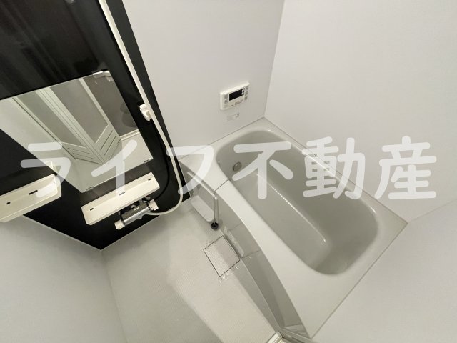 バス・シャワールーム　お風呂で日々の疲れを落としましょう