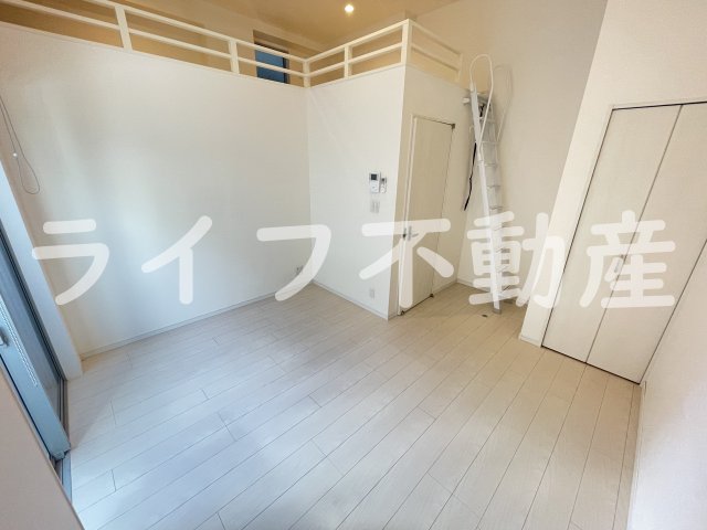 居室・リビング　使いやすい居間です