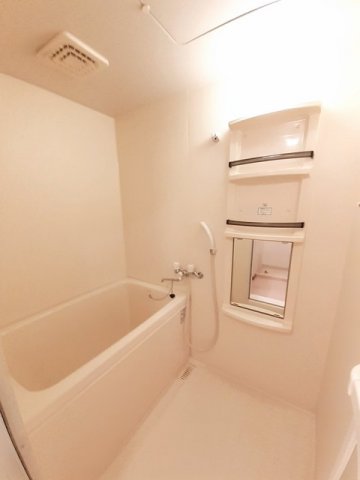 バス・シャワールーム　お風呂です