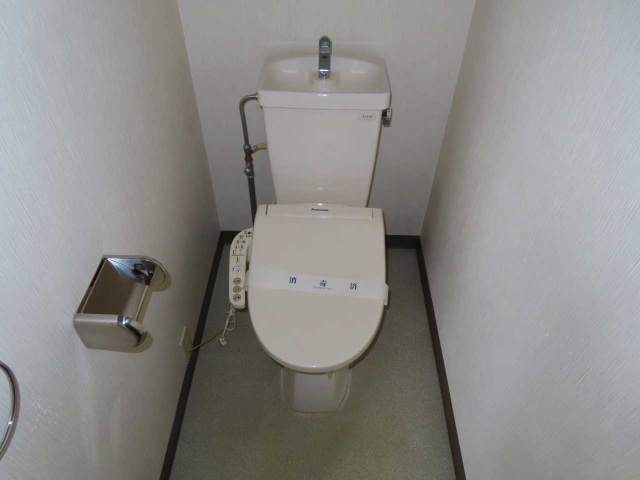 トイレ　同物件別室です。