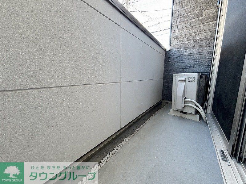 バルコニー　バルコニー