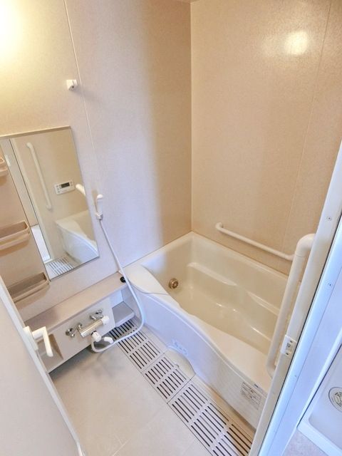 バス・シャワールーム　☆追い焚き付バス