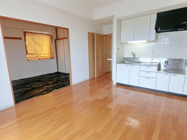 居室・リビング　☆隣室もつなげてもいいですね