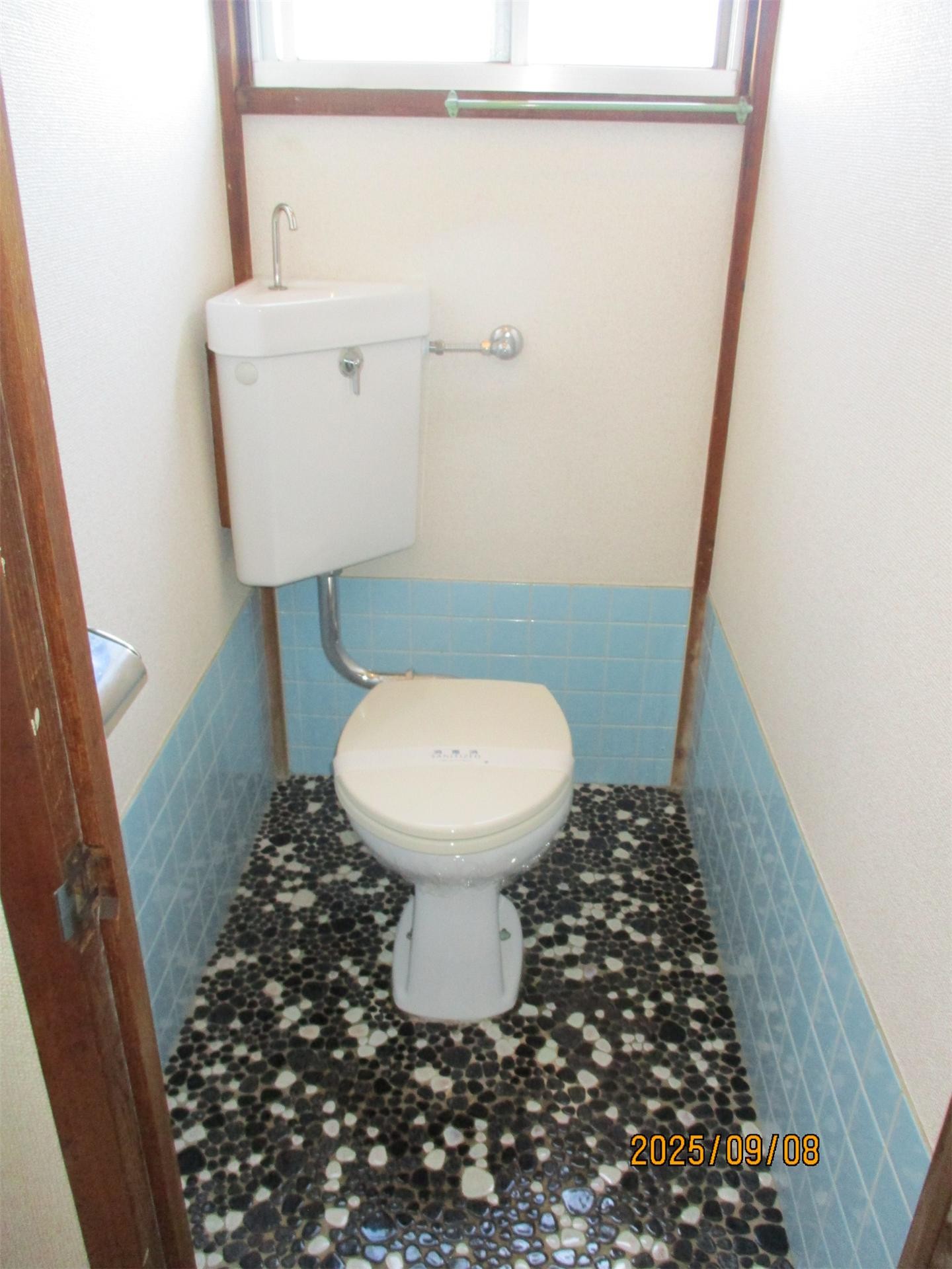 西島荘のトイレ写真