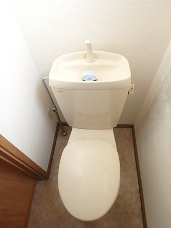 トイレ　図面と現状に相違がある場合には現状を優先