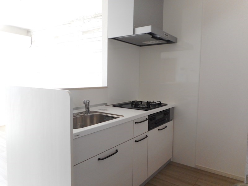 キッチン　キッチン※他号室の参考写真となります