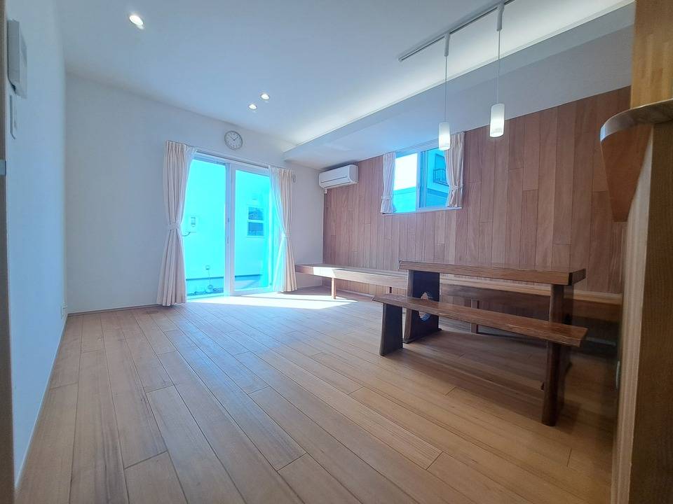 居室・リビング　リビング