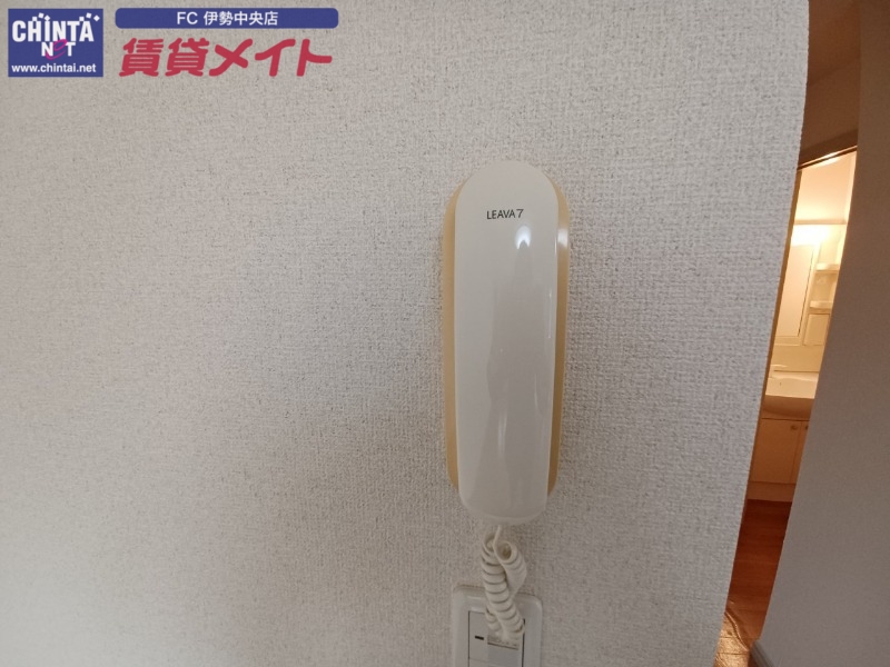 セキュリティ　同建物の別部屋写真です