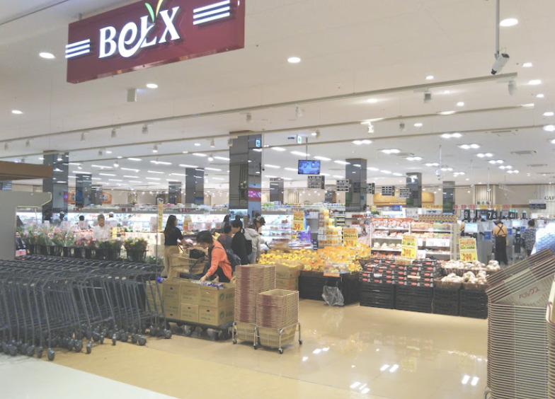 ホームセンター　VIVAHOME(ビバホーム) 足立神明店（ホームセンター）まで1127m