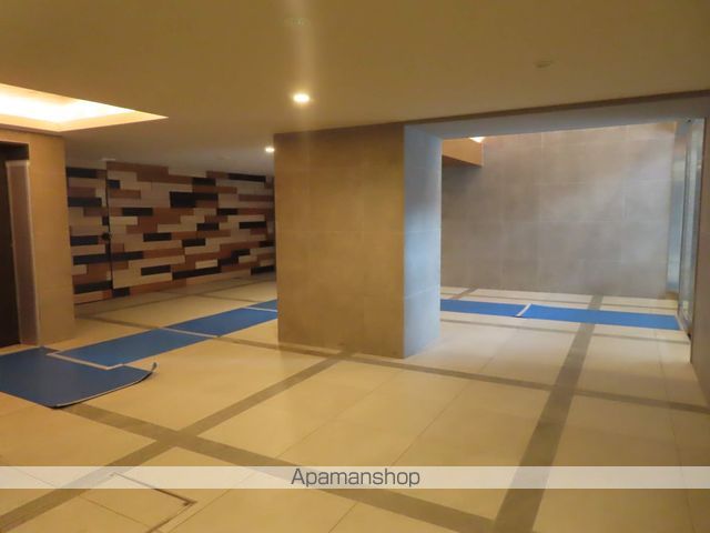 ロビー　ロビー