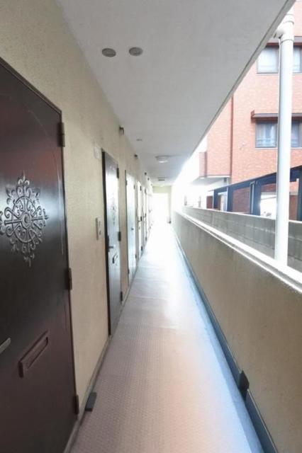 その他共有部分　【その他共用部】マンション内廊下です。