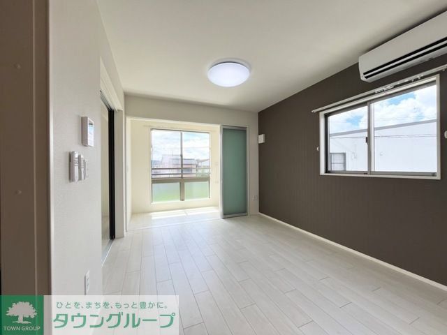 居室・リビング　お問合せはタウンハウジングまで！※現地待合わせ相談可能
