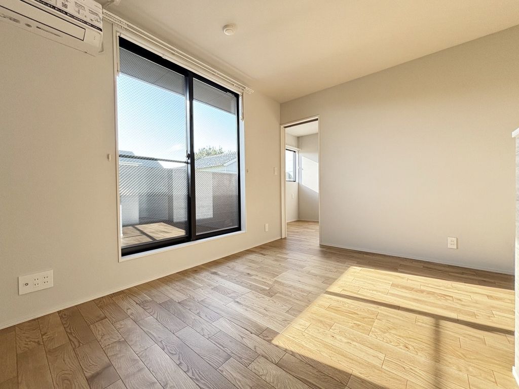 建物外観　※外観パースはイメージです