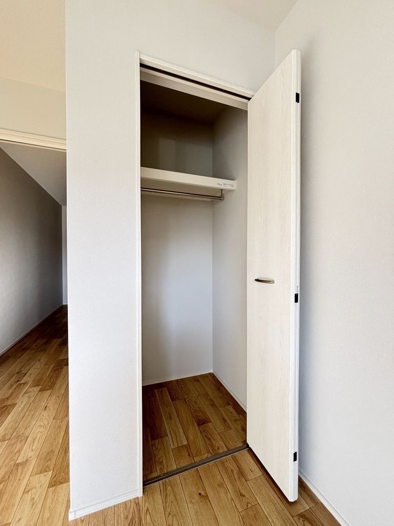 収納　※建築中の写真です