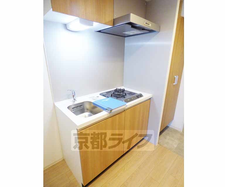 キッチン　コンパクトなキッチンです。