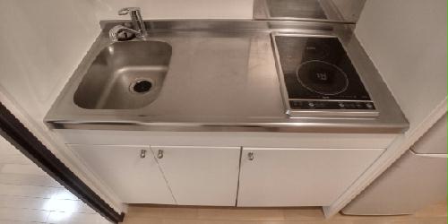 キッチン　設備・使用は号室により異なる為、現況を優先致します。