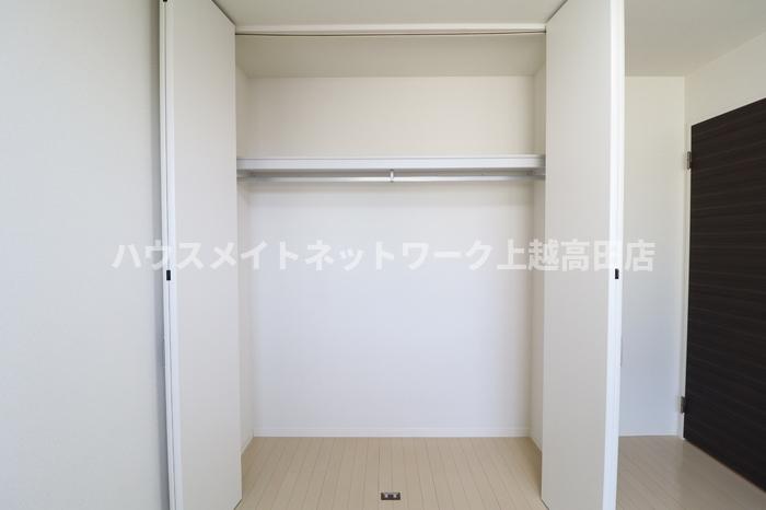 収納　クローゼット