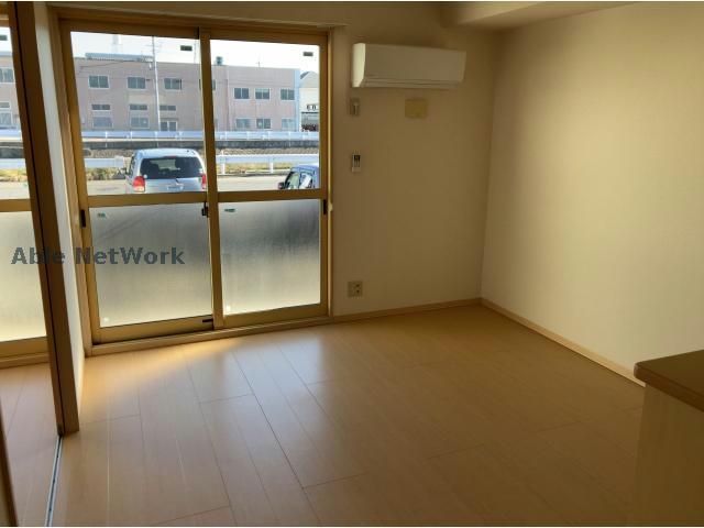 居室・リビング　同型モデル