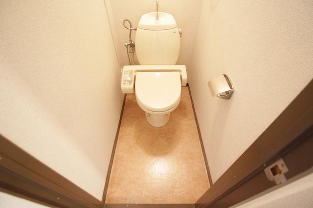 トイレ　※別室のお写真を参考にしております