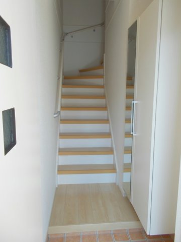 玄関　落ち着いた玄関です