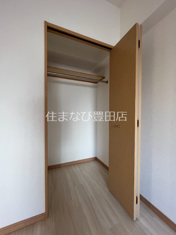 収納　同型別部屋写真