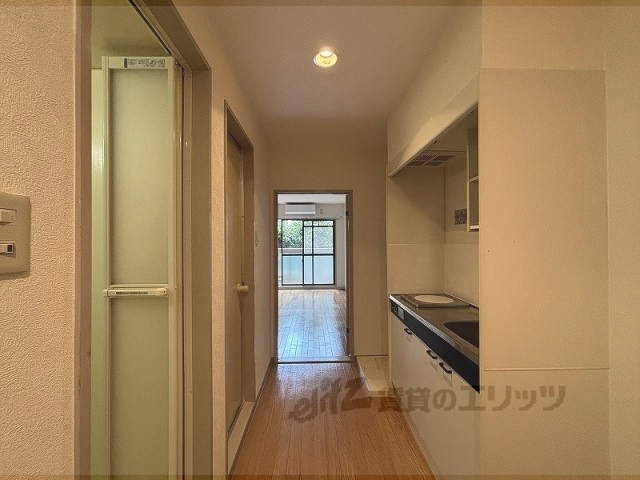 その他部屋・スペース　廊下