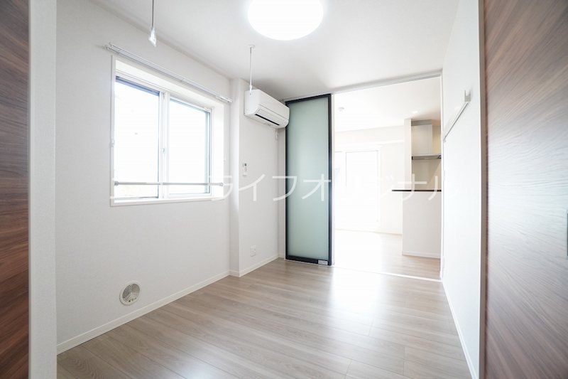 その他部屋・スペース　ウォークインクローゼットのある寝室