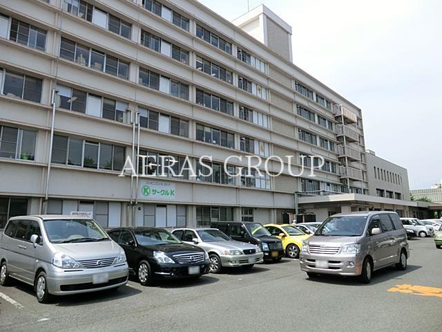 病院　厚木市立病院（病院）まで904m