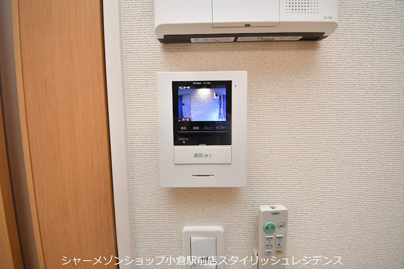 セキュリティ　写真と異なる場合は現況を優先します