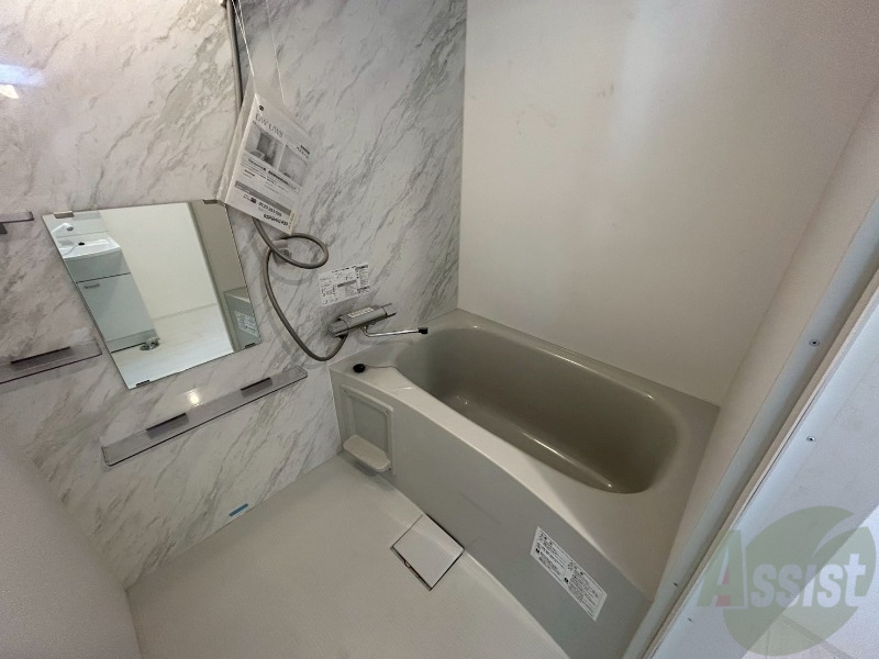 バス・シャワールーム　お風呂になります。一日の疲れを癒してくださいね。