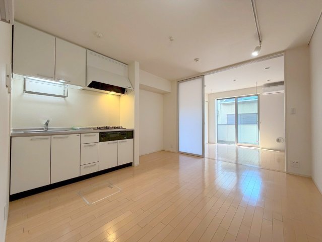 居室・リビング　★明るいナチュラルカラーのフローリング★