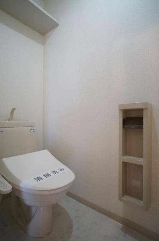 トイレ　図面と現状に相違がある場合には現状を優先