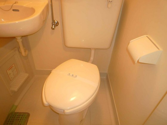 トイレ　※別部屋の写真です