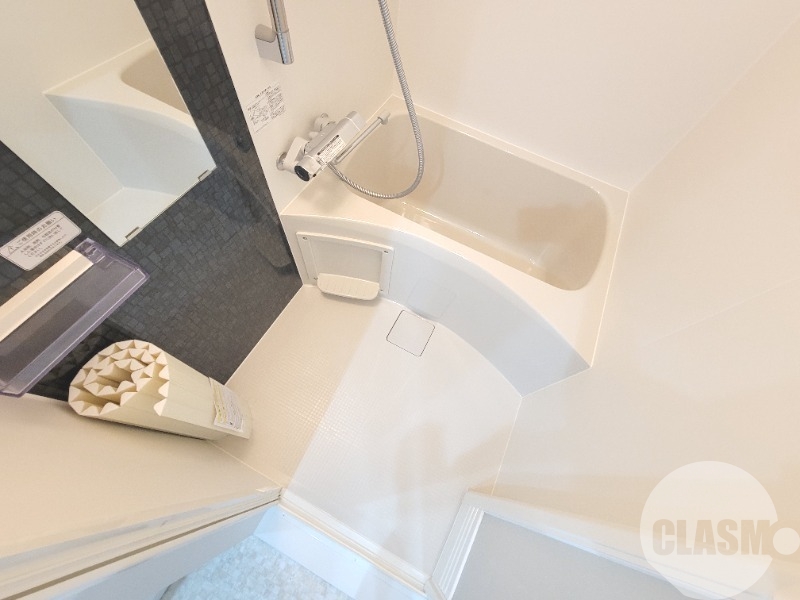 バス・シャワールーム　浴室乾燥機付きバス♪