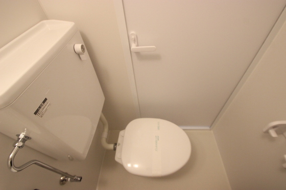 トイレ　※別部屋の写真です