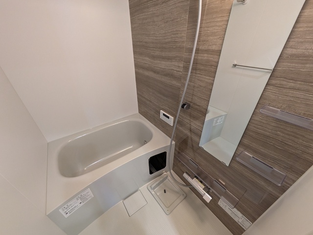 バス・シャワールーム　★追焚き、浴室乾燥機付き★