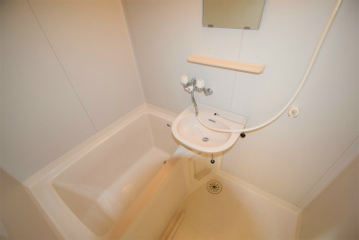 バス・シャワールーム　別号室参照