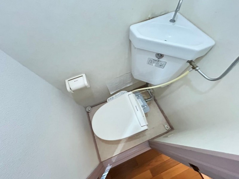 トイレ　トイレ