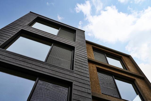 建物外観　モダンなデザインが目を引く外観