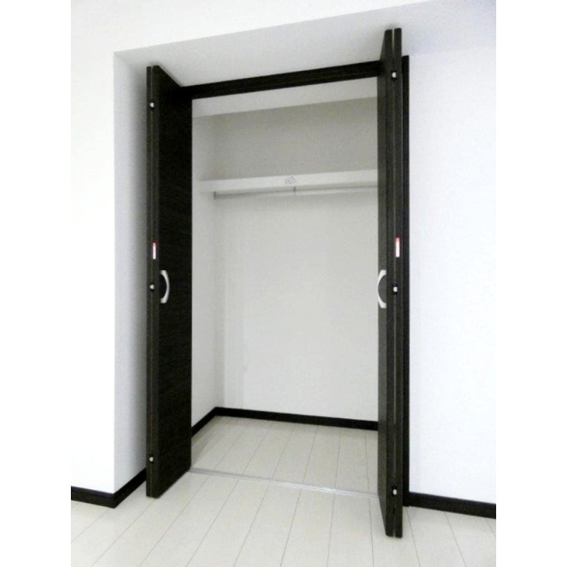 収納　図面と現状に相違がある場合には現状を優先