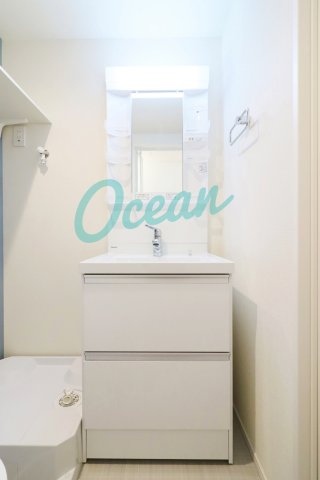 洗面設備　同一仕様写真