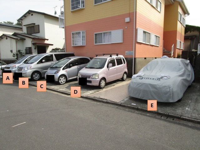 駐車場　駐車場