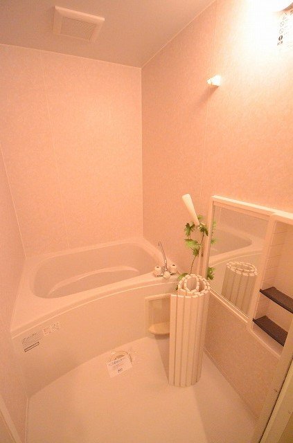 バス・シャワールーム　別号室の写真です