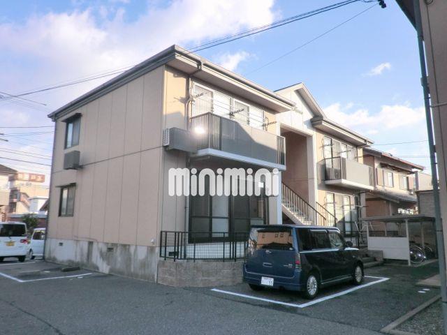 建物外観　積水ハウスの賃貸住宅。