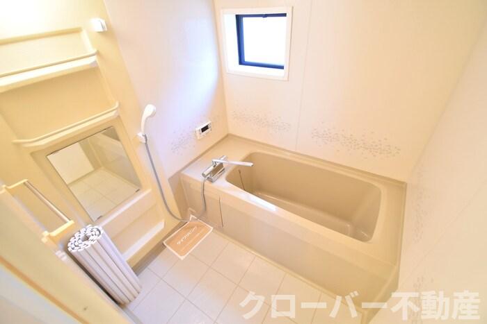 バス・シャワールーム　浴室