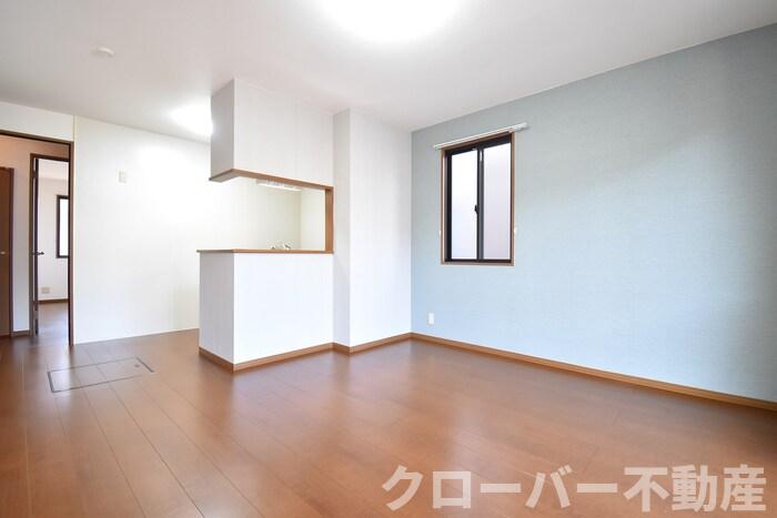 居室・リビング　ＬＤＫ１２．２帖